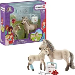 Schleich 42430 Hanna’s Verbanddoos Met Paarden HorseClub -Kinderwereld Verkoop schleich 42430 hannas medische set verbanddoos 1